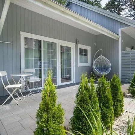 Semesterbostad Beautiful Cottages, Pobierowo
